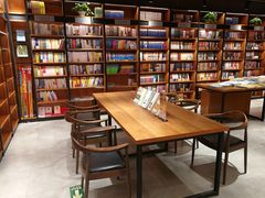 -新华书店(永安路店)