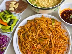 -伊穆祥牛肉面总店·清真