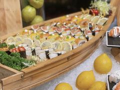-大中华希尔顿酒店-念自助餐·海南美食·三文鱼