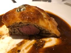 威靈頓牛排-Khéma Restaurant Pasteur