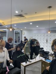 点击看大图 -八佰伴8008星级形象店