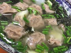 -老新隆牛肉锅贴(新街口店)