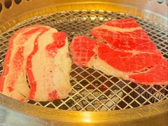 -铭牛烧肉·和牛海鲜自助(高新月牙湖店)