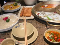 -小龙坎火锅(湖滨银泰in77店)
