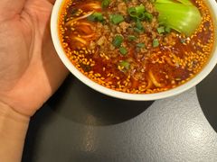 -麻六记(凤凰汇店)