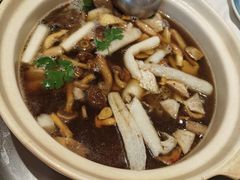 -天宜隆蘑菇宴火锅(石景山旗舰店)