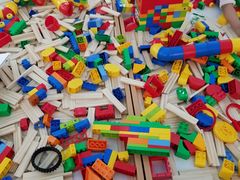 -斯坦星球AI编程·机器人科创·科学实验·信奥·思维·STEM·乐高·竞赛考级(长宁虹桥大融城荟聚中心)