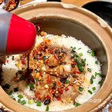 又来吃这家美味宝藏店！咖啡店和煲仔饭结合的一家店