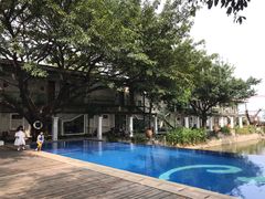 -喜洲吧·江畔老船厂·庭院餐厅(喜临院店)