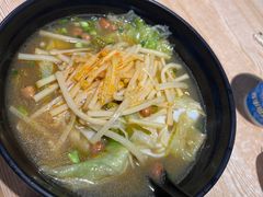 -顶香阁桂林米粉·柳州螺蛳粉(上地店)
