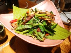 包烧野生牛肝菌-云海肴·汽锅鸡·云南菜(高德置地店)