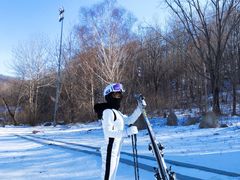 -亚布力新体委滑雪场