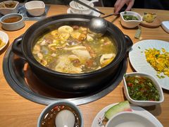 -一朵菌·野生菌探索家火锅(南亚店)