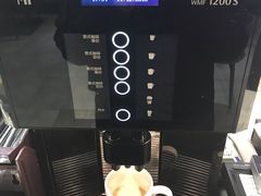 咖啡-HELLO 27 意面·沙拉·帕尼尼