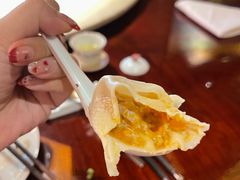 蟹粉小笼-解香楼(八盘岭路店)