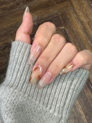 -小黑瓶美甲美睫