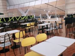 -麦当劳(鄂尔多斯机场店)