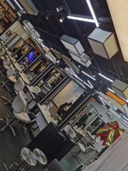 -CIT造型·烫发·染发