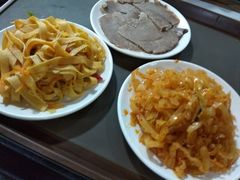 -陇上全荟兰州传统牛肉面(延吉路店)
