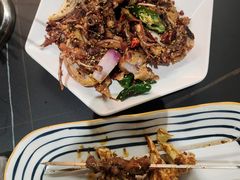 -许哥东北烧烤·铁丳烤串·宫后夹肉(繁花中心店)