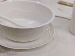 -江城燕子大排档(江汉路步行街店)