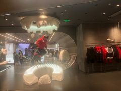 -迪桑特DESCENTE(北京三里屯BLANC店)