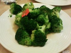 清炒西兰花-荷花泰菜(东方新天地店)