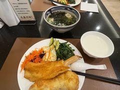 -中家鑫园温泉酒店鑫悦汤泉