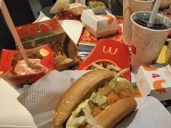 -麦当劳(杨林得来速店)