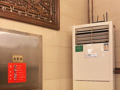-山城年华老火锅(玉林店)