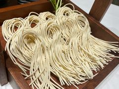 -红鼎豆捞·非遗鲍皇汤火锅(宝丰路店)