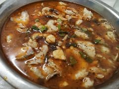 -金良酸菜鱼(宁海路总店)
