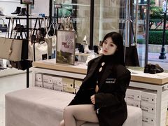 -王府井奥莱临潼小镇(临潼店)