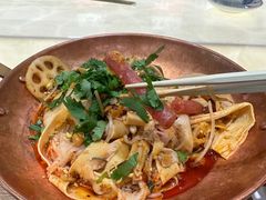 -成都你六姐·牛肉冒菜(城市集市合生汇店)