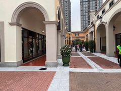 -佛罗伦萨小镇广佛名品奥特莱斯(疏港路店)