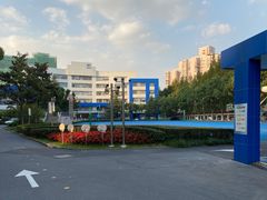 -上海市世外小学