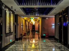 走廊-皇马纯KTV(景田店)