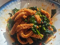 -老周家酱卤猪蹄私房菜(克拉玛依西街店)