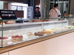 面包甜点陈列柜-EVERNAKED裸蛋糕(SOHO天山店)