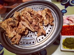 手抓羊肉-撒拉花儿·新疆菜·清真(太阳宫店)