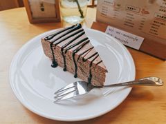 -猫的天空之城概念书店(束河店)