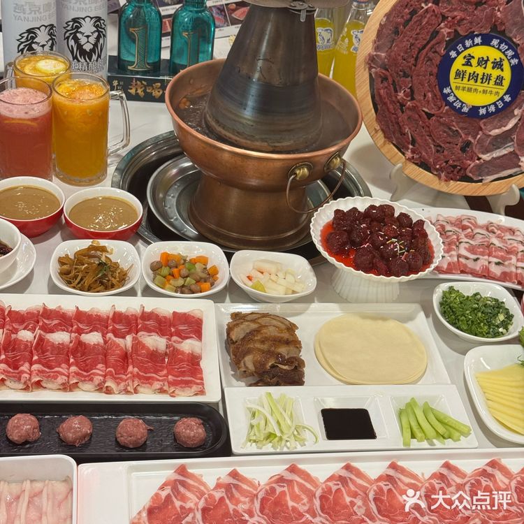 成年人不做选择！铜锅涮肉➕北京烤鸭一桌儿端！