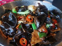 干锅鹿茸菌-老板恋上鱼(印象城店)