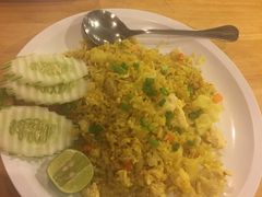 -J Daeng Seafood