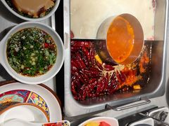 -尚尚仙·酸汤猪手·猪肚鸡火锅(华联万柳购物中心店)