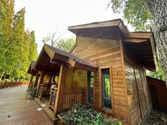 -上海怡沁园度假酒店