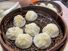 招牌鲜肉汤包-曼曼汤包(建国西路店)