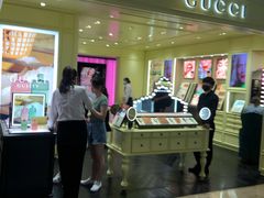 -GUCCI(南京德基店)