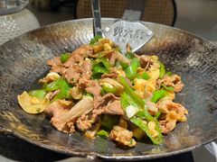 -费大厨辣椒炒肉(黄兴中心广场店)