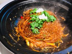 砂锅粉丝煲-费大厨辣椒炒肉(高铁吾悦广场店)